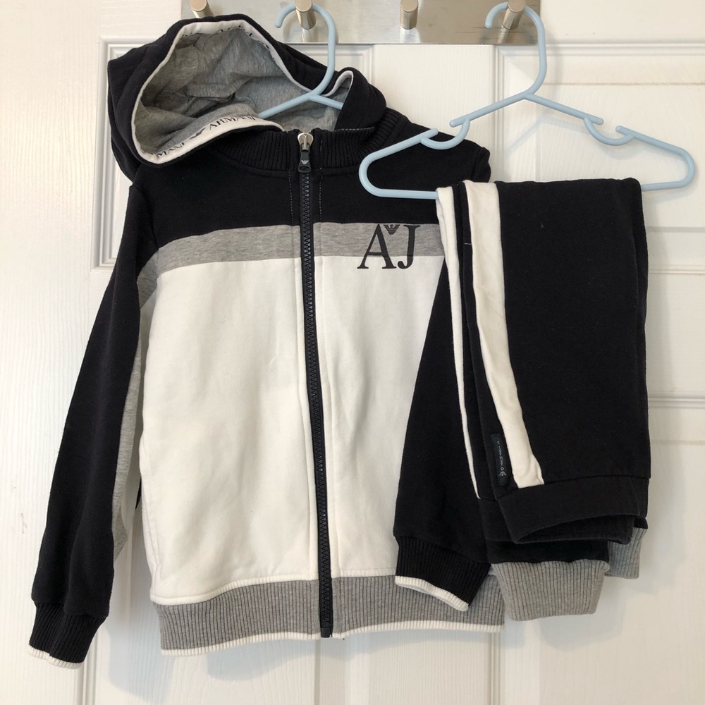 🌟2xHP🌟Armani Junior jogger 👟
